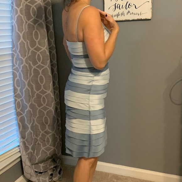 Blue layered bandage cocktail formal dress size 6 - Picture 3 of 8